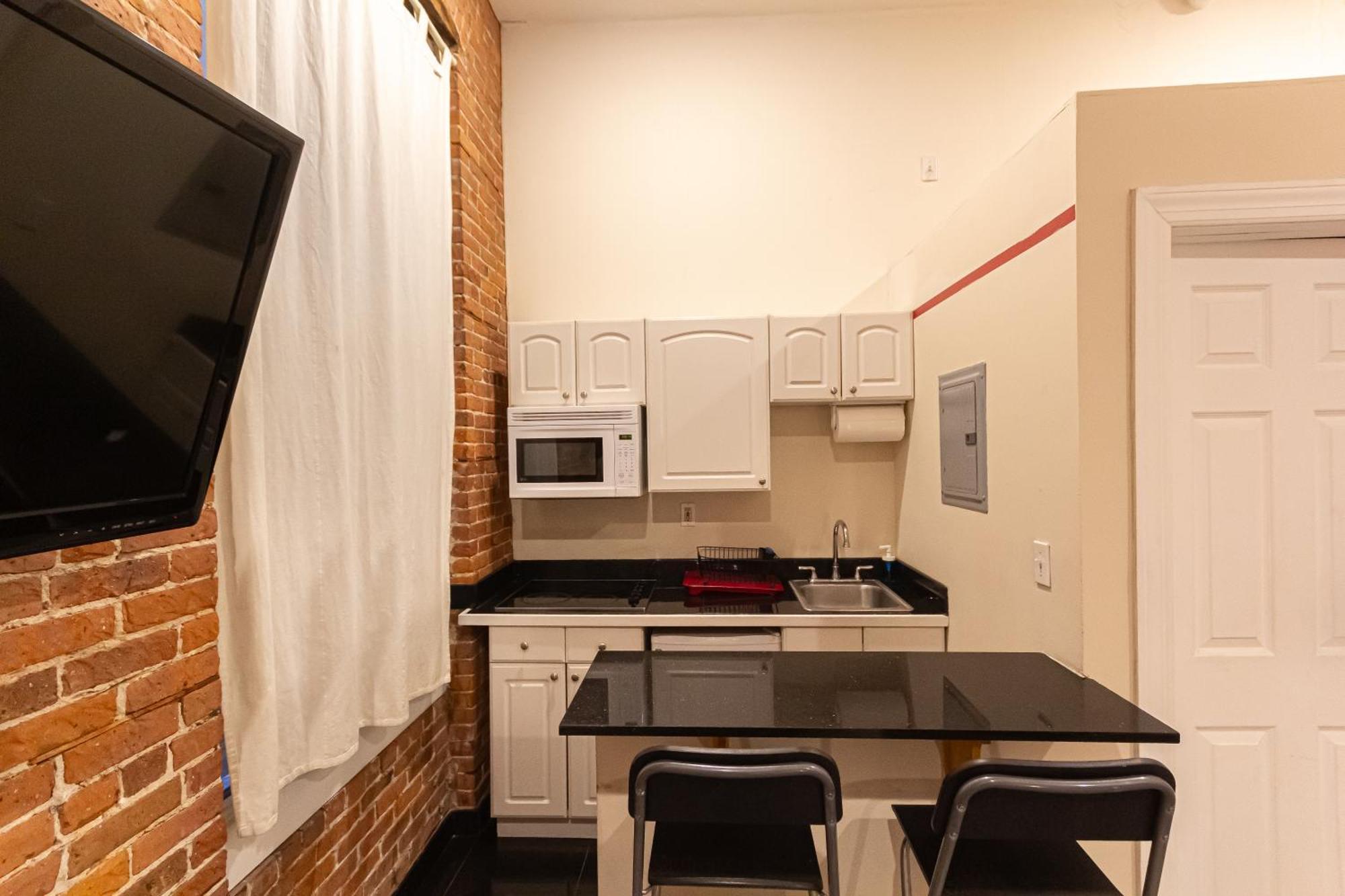 Studio Plus - Cozy Apartments New York Room photo